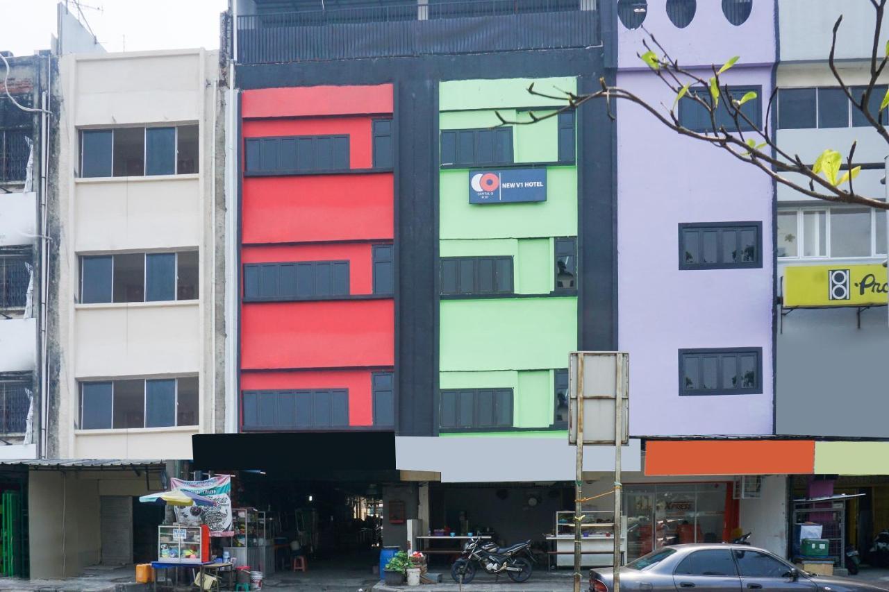 Collection O 91131 New V1 Hotel จาการ์ตา ภายนอก รูปภาพ